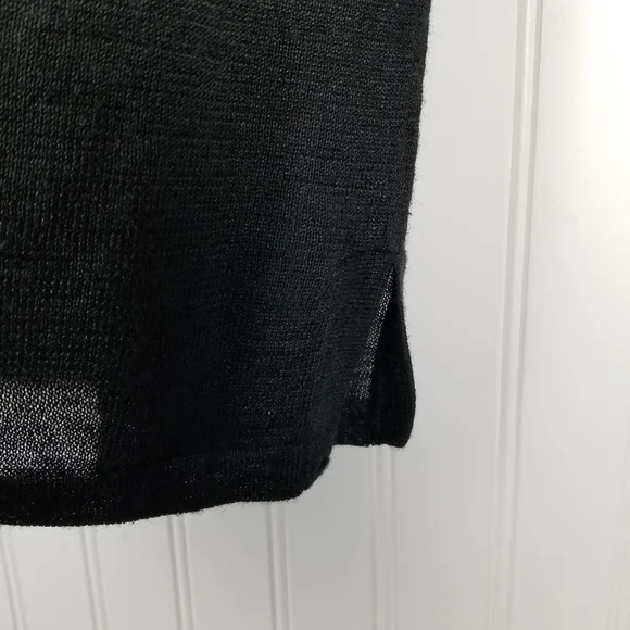 Evie Womens Soft Linen Long Sleeve V Neck Top Size L Black Embellished Neckline - Picture 8 of 11